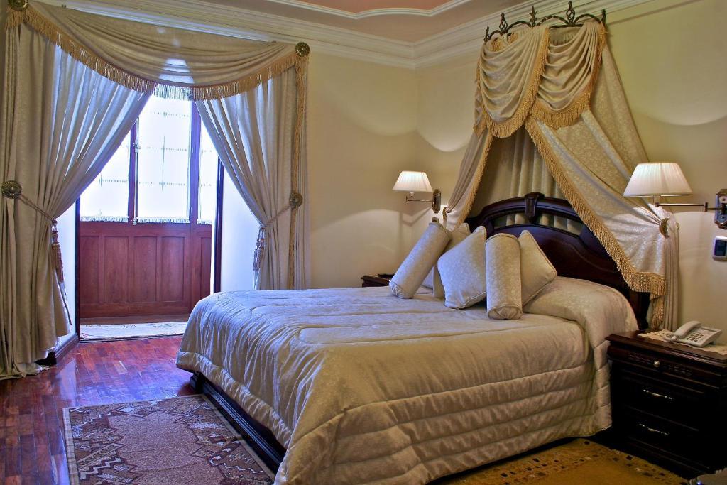 San Marino Royal Hotel Sucre Ngoại thất bức ảnh