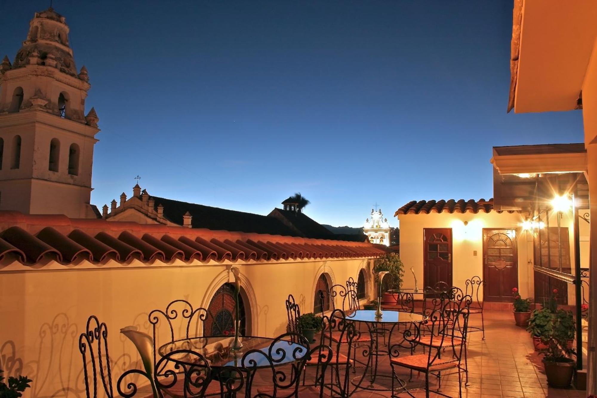 San Marino Royal Hotel Sucre Ngoại thất bức ảnh