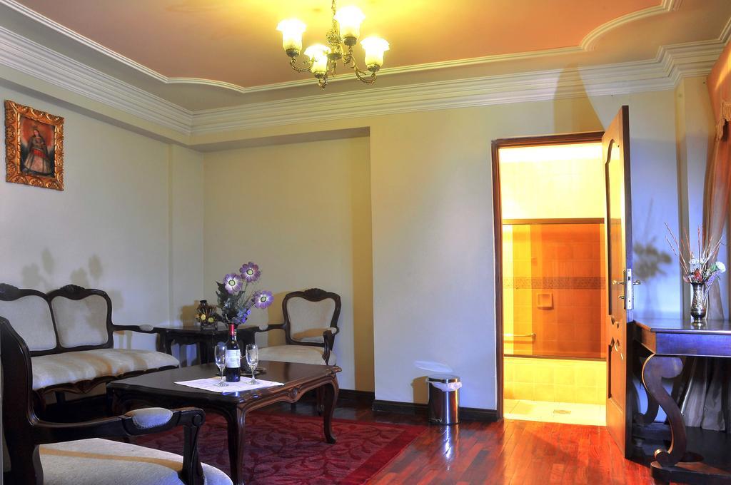 San Marino Royal Hotel Sucre Ngoại thất bức ảnh