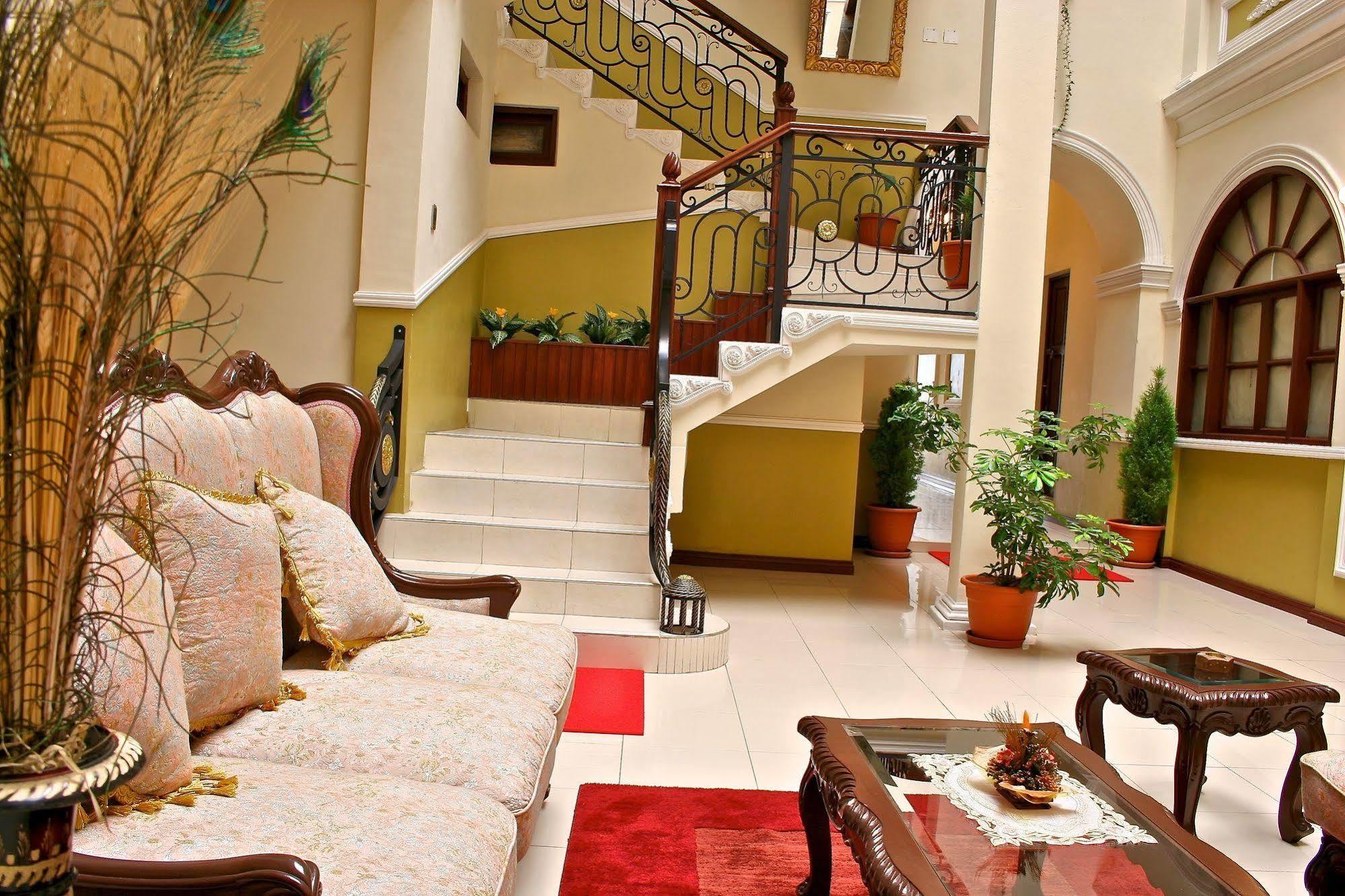 San Marino Royal Hotel Sucre Ngoại thất bức ảnh